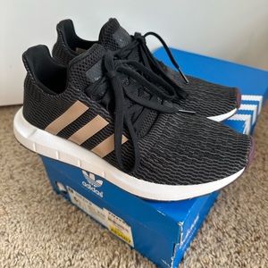 Women’s Swift Run Adidas